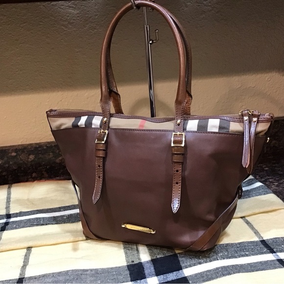 Burberry Handbags - Burberry Leather Nova Check  Bag